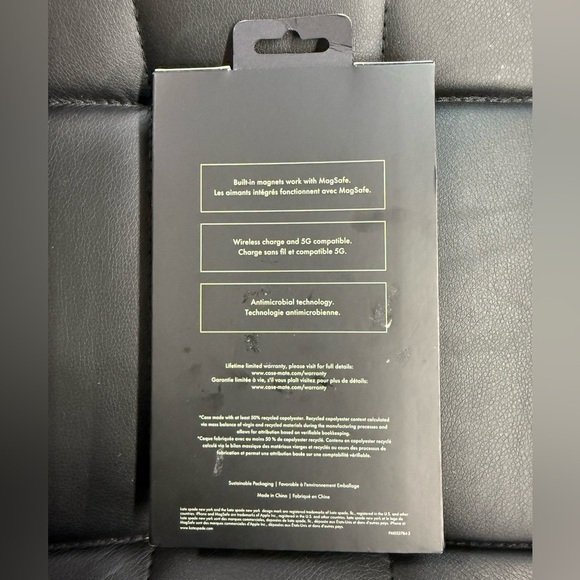 Kate Spade Leopard Print iPhone 15 Pro Max Case – MagSafe Compatible - Picture 2 of 2